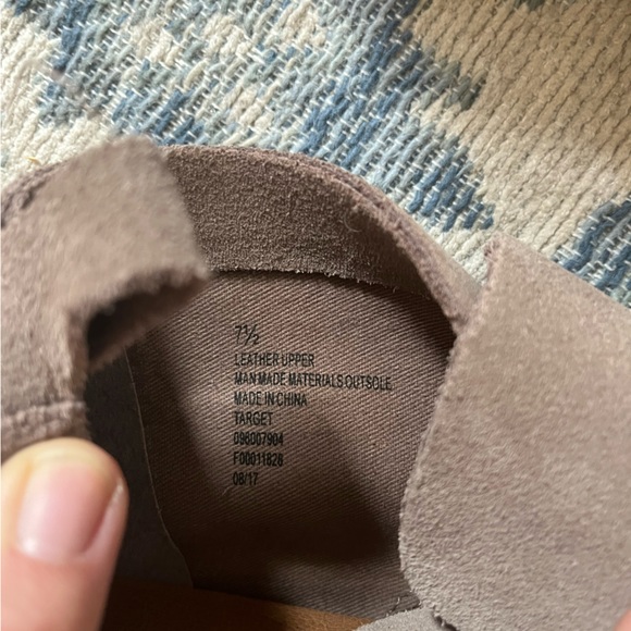 Dolce Vita Sneakers - Picture 6 of 6